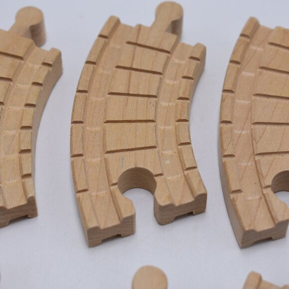 Lot of 10 Clickity Clack 4" Curved Switch Thomas & Friends Wooden Railway Train - Picture 4 of 12